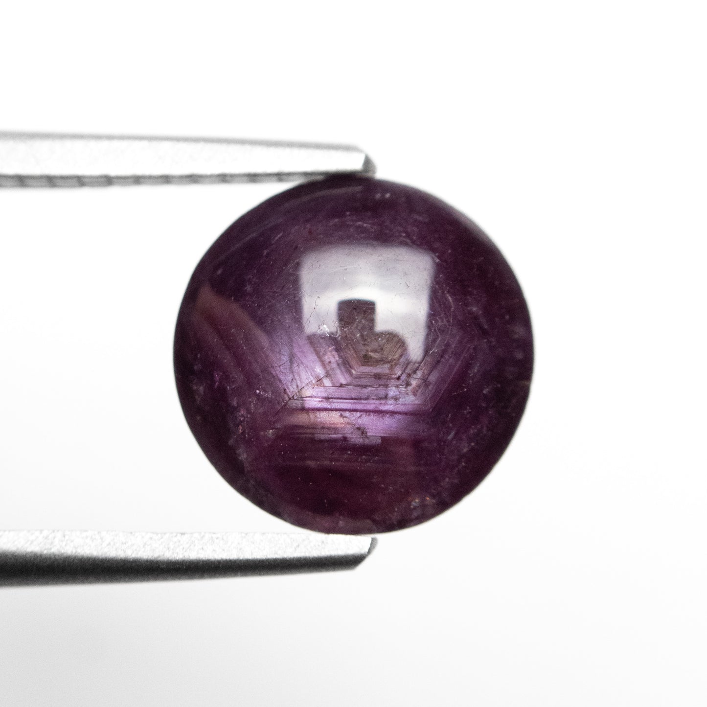 Dark Red Star Sapphire 5.36ct.