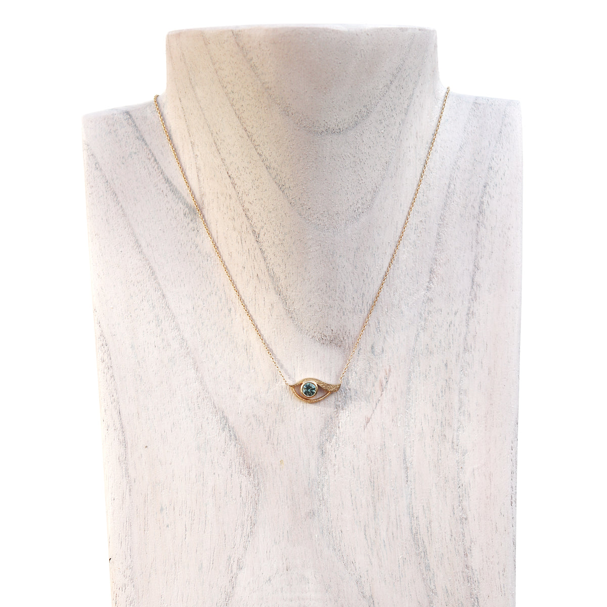 Pendentif œil de Betty Davis