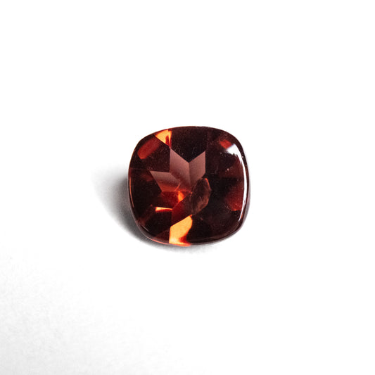 Saphir étoilé noir 15,895 ct