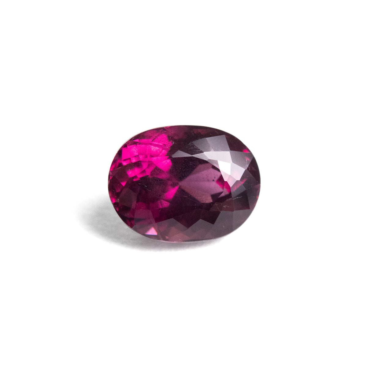 Saphir étoilé noir 15,895 ct