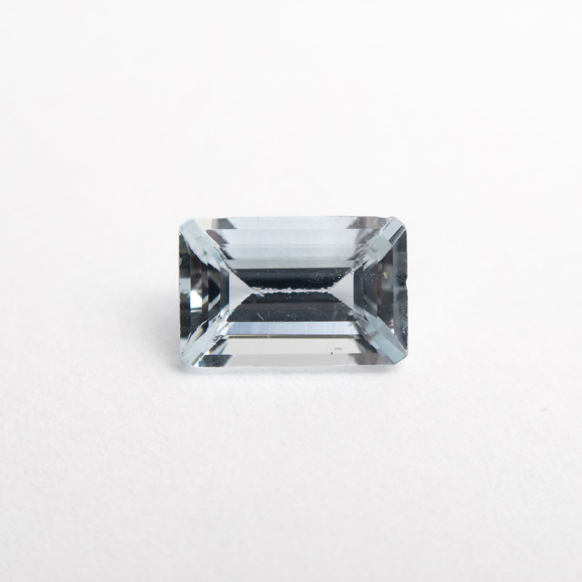 Aguamarina talla baguette, 0,975 ct 