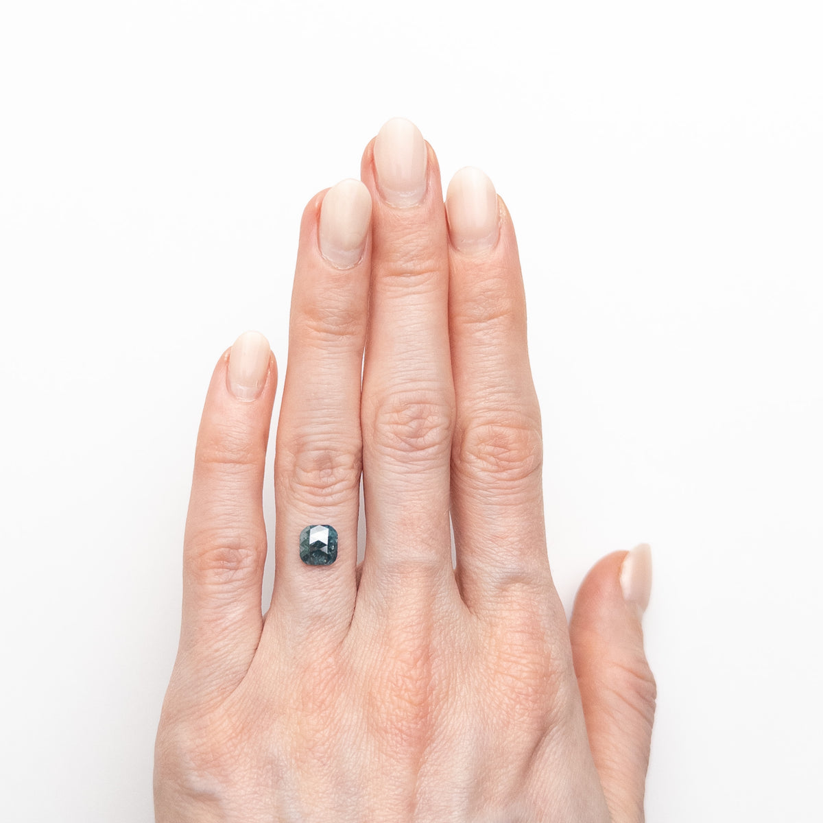 Zafiro estrella negro 15,895 ct