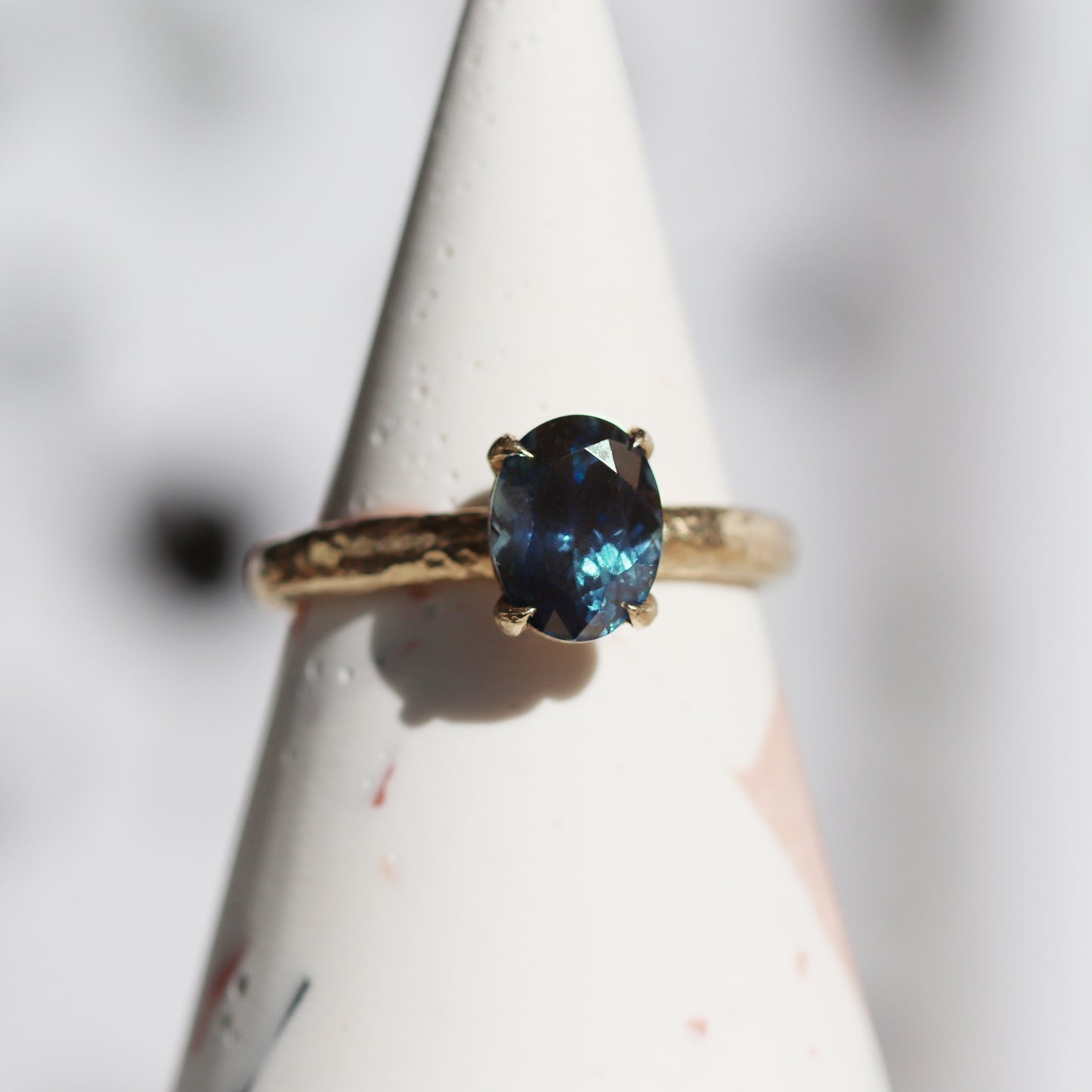 Darcy - Classic Solitaire Engagement Ring Mount