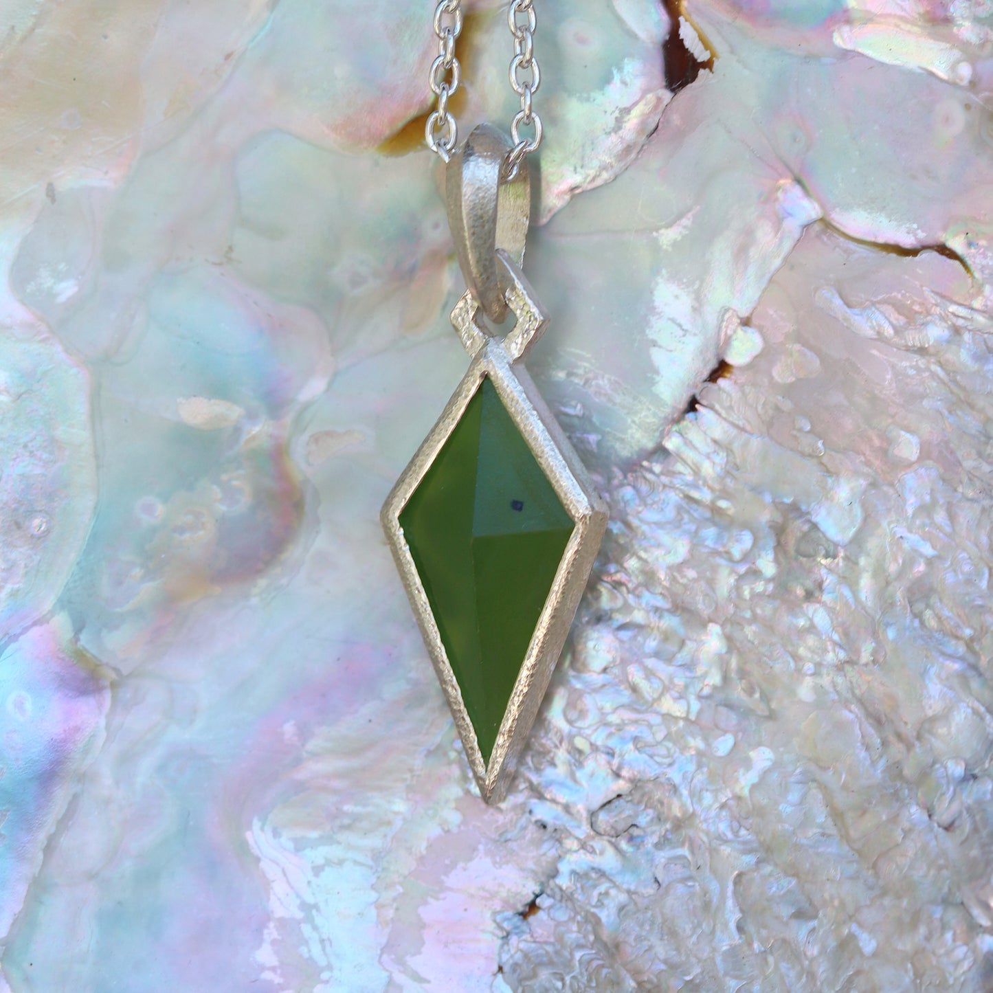 Diadem Silver Kite Pendant - Nephrite Jade