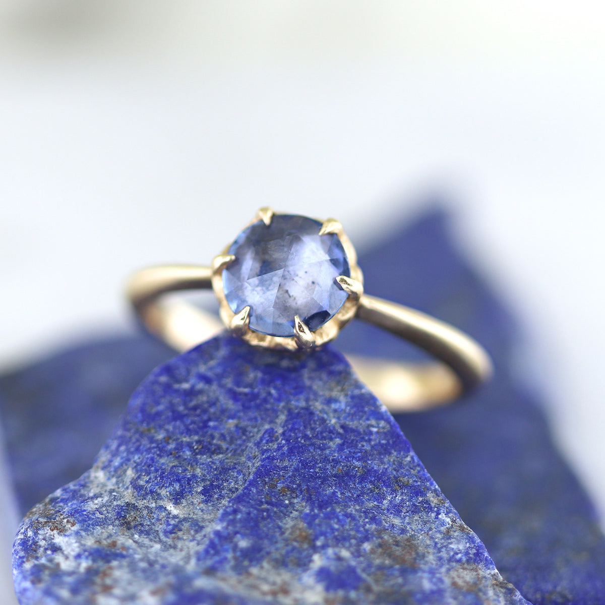 Emma - Classic Solitaire Engagement Ring Mount