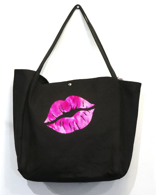 Lips  Tote