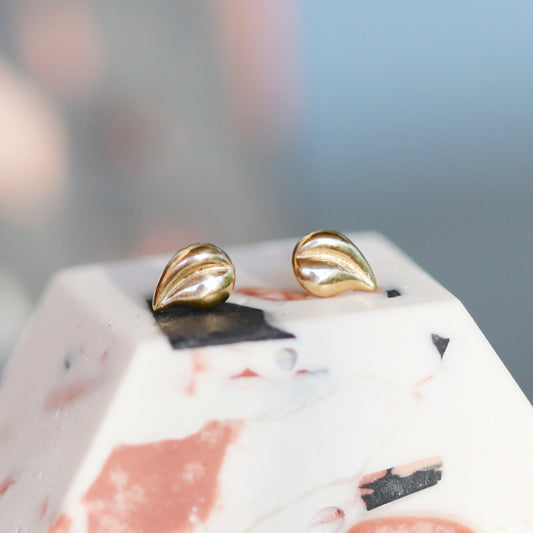 Leaf Studs