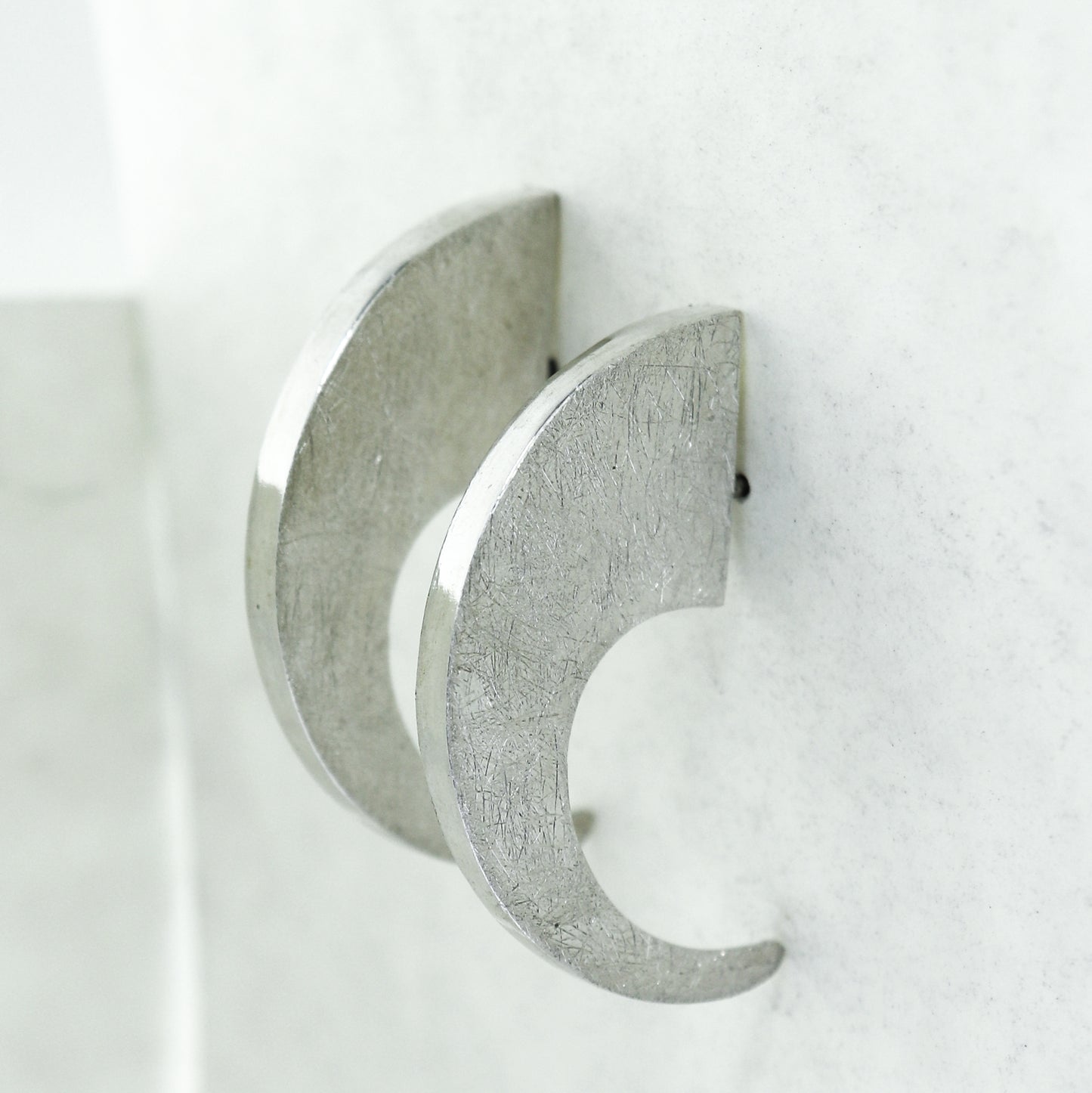 Tiger Claw Studs - Large